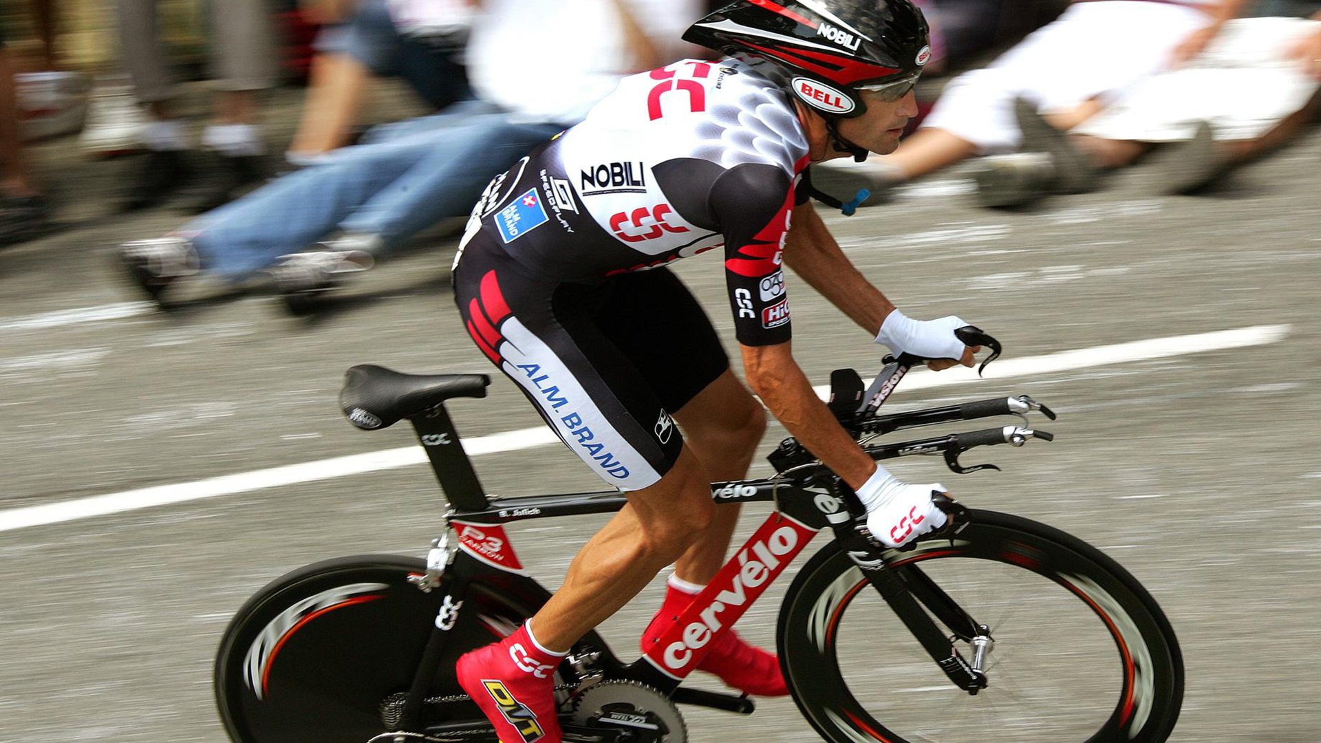 中国攀岩新星闪耀国际赛场,未来可期